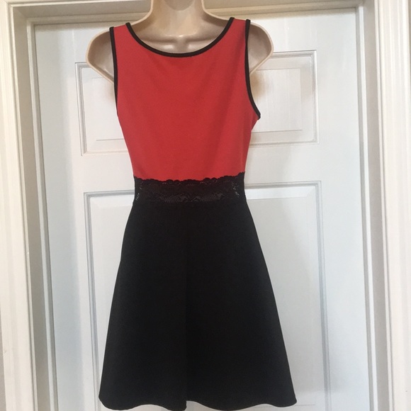 Vibe  Black  skater Dress Sleeveless - Picture 3 of 3